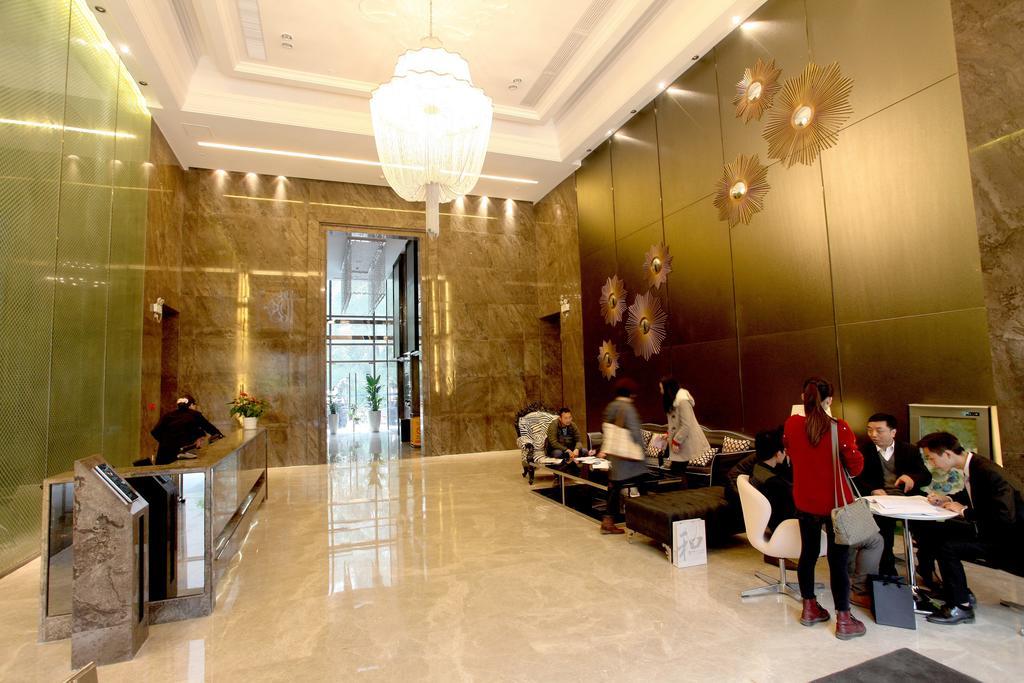 Heefun Apartment Hotel Guangzhou - Poly D Plaza Branch Bagian luar foto