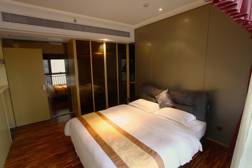 Heefun Apartment Hotel Guangzhou - Poly D Plaza Branch Ruang foto
