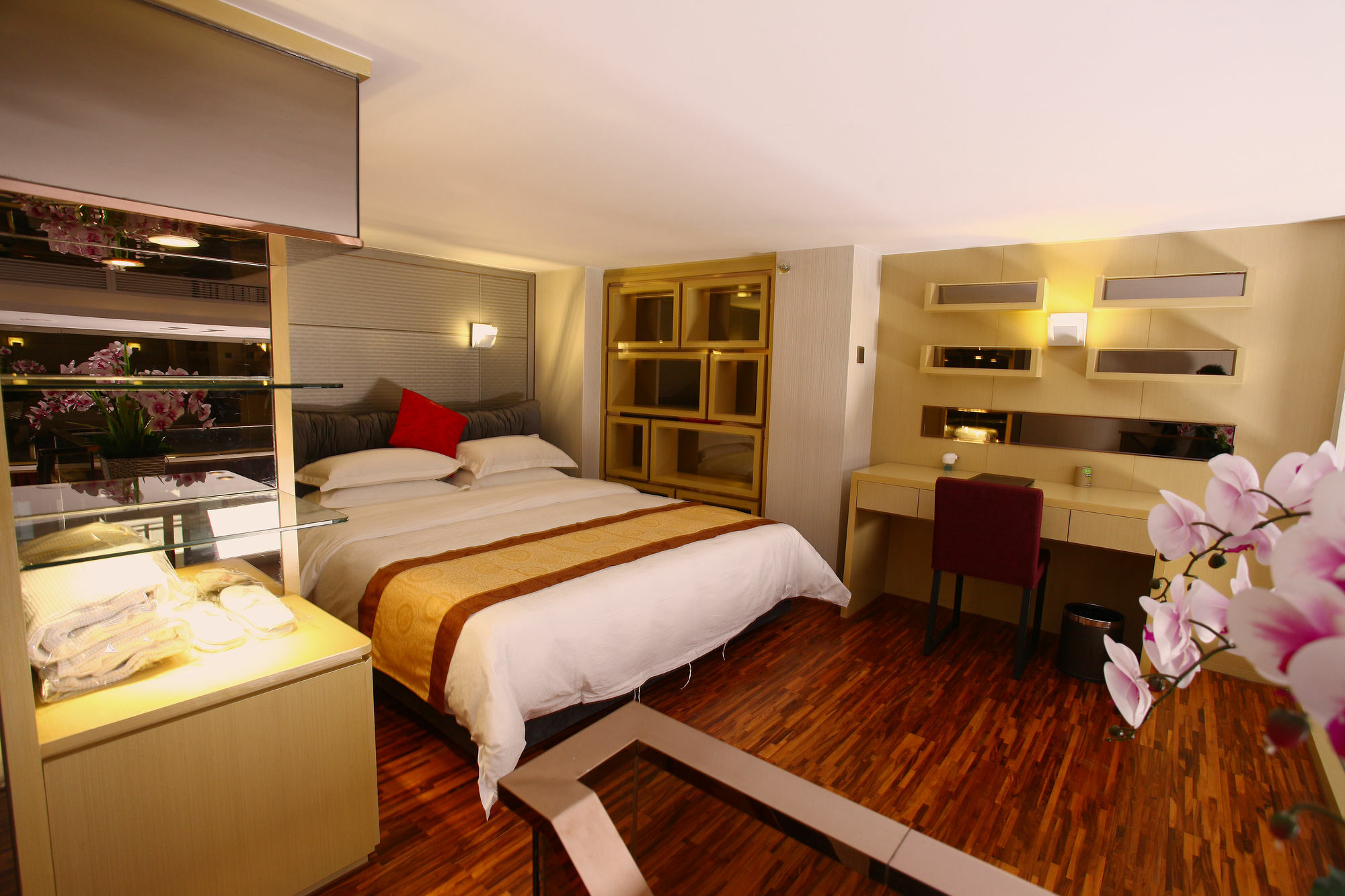 Heefun Apartment Hotel Guangzhou - Poly D Plaza Branch Bagian luar foto